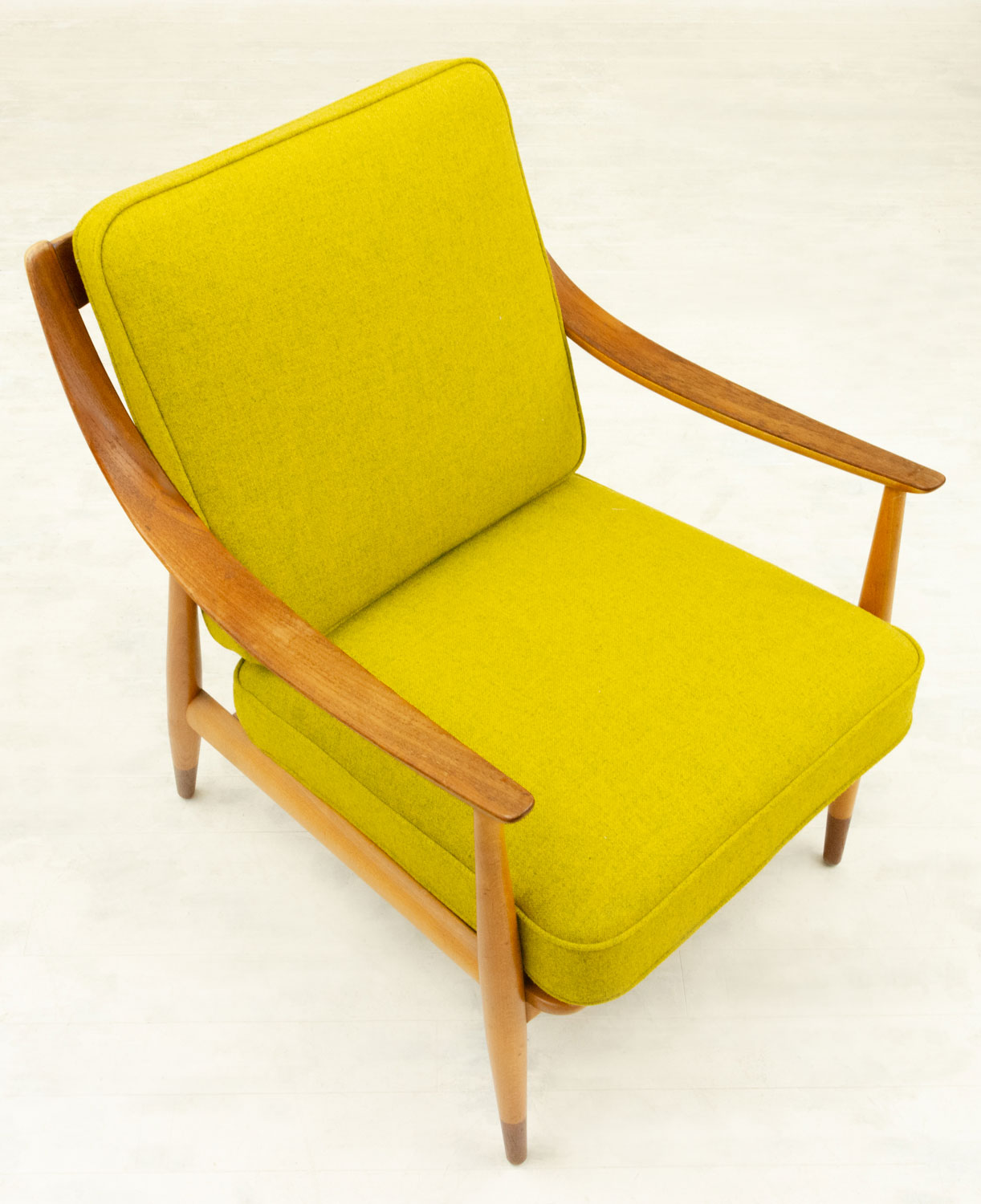 Peter Hvidt & Orla Molgaard Nielsen FD144 イージチェア チーク