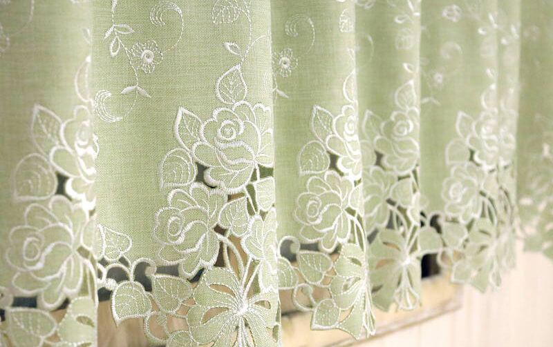 カットワーク刺繍 カフェカーテン 約130×75cm [Pure Rosa]｜インテリア
