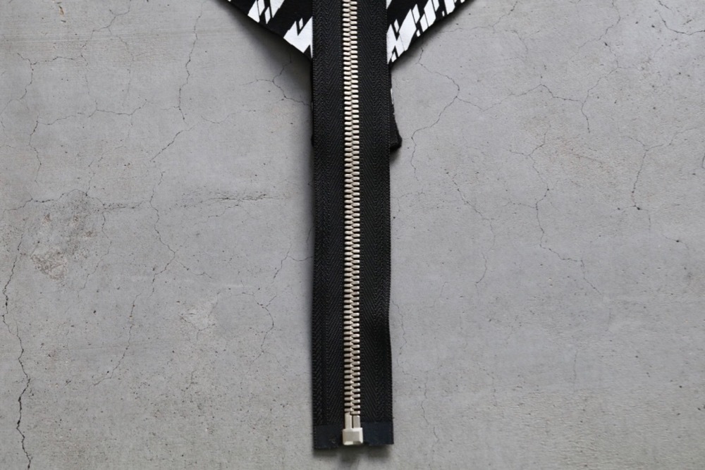 ACRONYM(アクロニウム) 