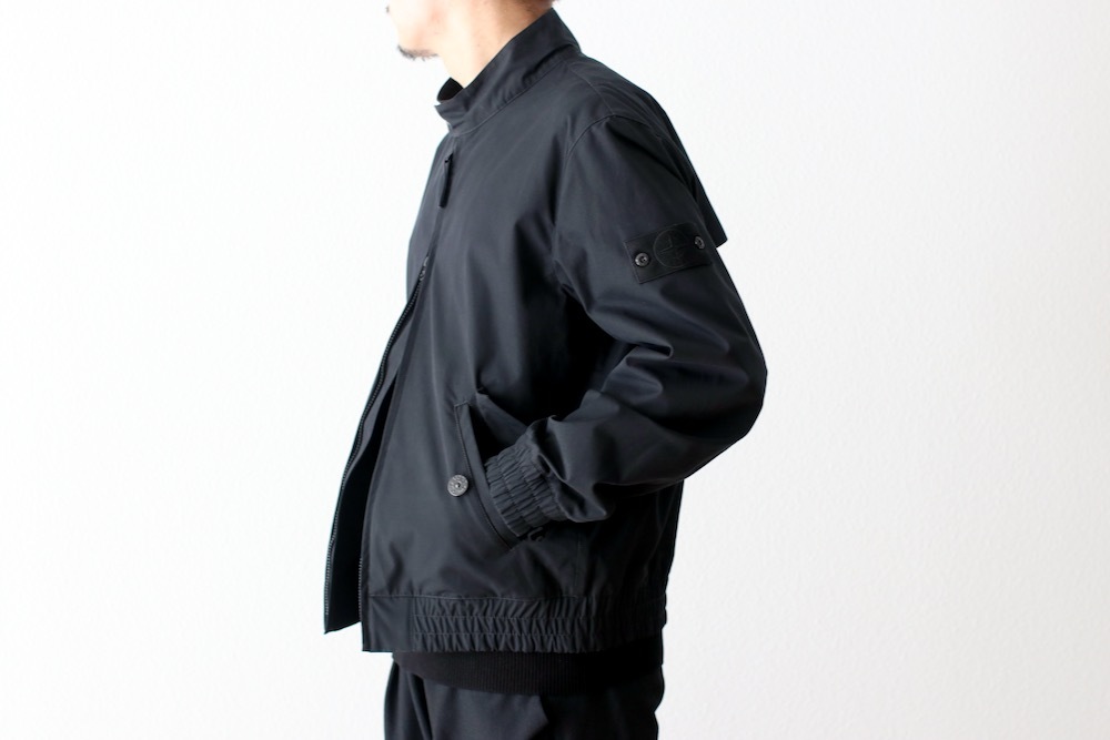 STONE ISLAND(ストーンアイランド ) 