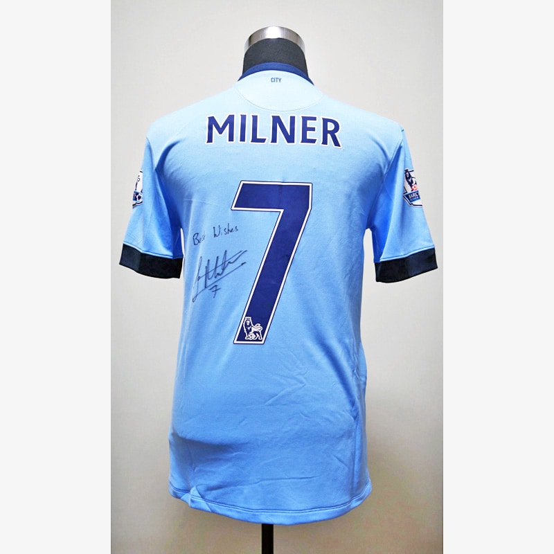 ミルナー直筆サイン入りマンチェスターC14/15ホームユニフォーム