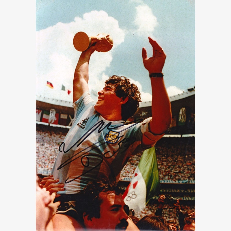 マラドーナ直筆サイン入りアルゼンチン代表1986フォト | THE DUGOUT