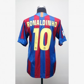 ロナウジーニョ直筆サイン入りバルセロナ07/08ホームユニフォーム