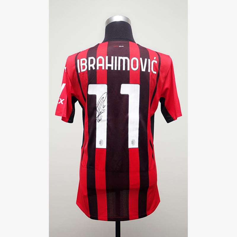 イブラヒモビッチ直筆サイン入り選手支給ACミラン21/22ホーム
