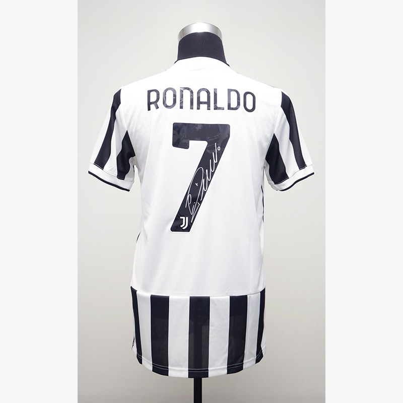 ロナウド直筆サイン入りユベントス21/22ホームユニフォーム | THE DUGOUT
