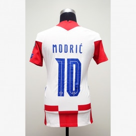 サッカー実使用ユニフォーム(代表)を販売 - THE DUGOUT