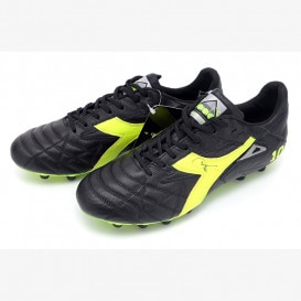 バッジョ直筆サイン入り1994復刻版スパイク (ディアドラ マッチ