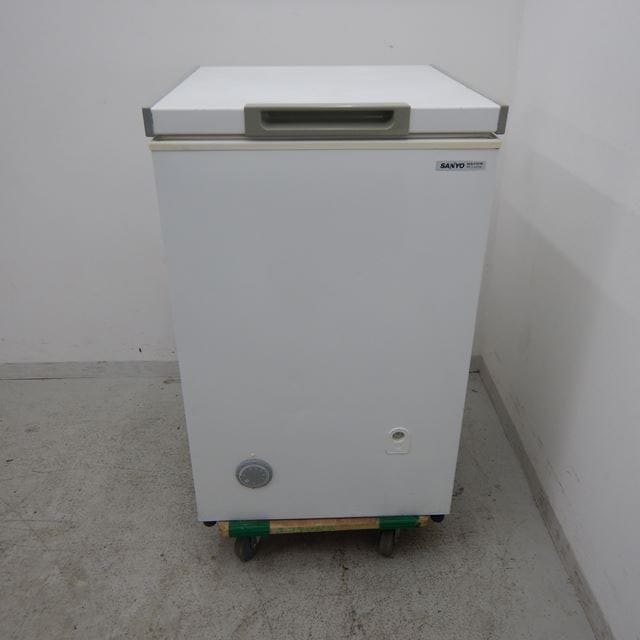 サンヨー 電気冷凍庫 中古 SCR-F101B 102L | 冷凍ストッカー | 新品