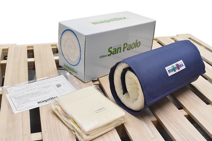 マニフレックスまくら「ピローサンパウロ」・トラベルロール付き