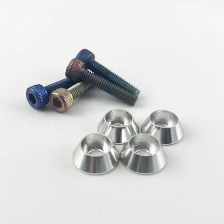 THREEHUNDRED FIAT/ABARTH フューエルリッド用 チタンビスセット