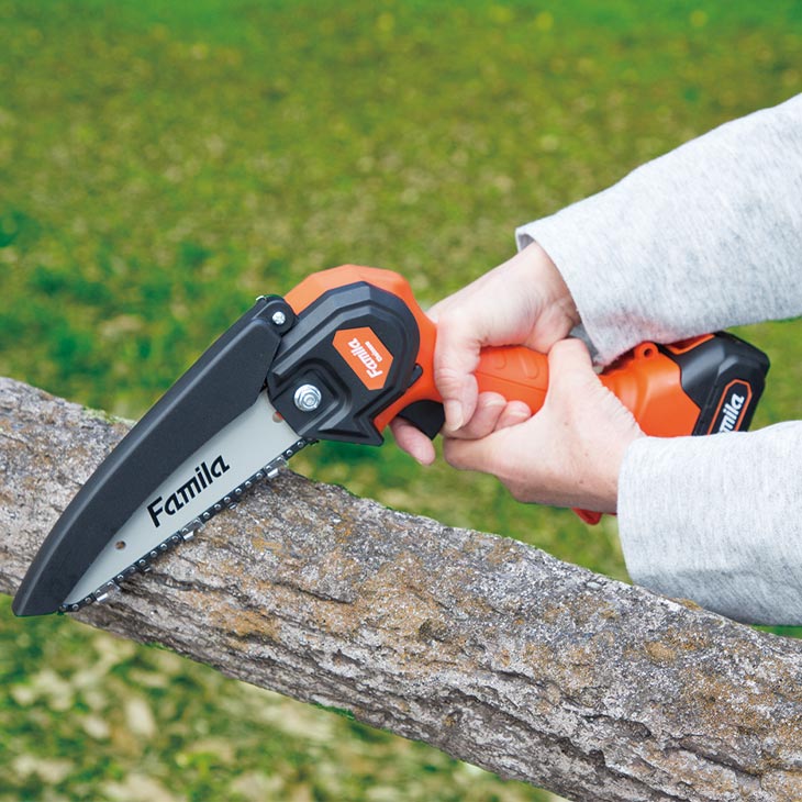 ファミラ NEW充電式コードレス2WAY高枝チェーンソー8点セット