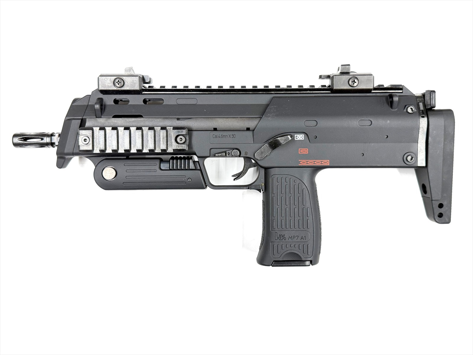 特選中古品】コンパクト電動ガン 東京マルイ H&K MP7A1 ブラック 多段