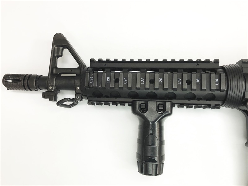 売り切れ【特選中古品】次世代電動ガン 東京マルイ M4 CQB-R ブラック