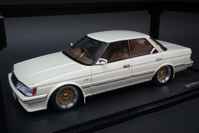 1/18 イグニッションモデル IG1148 トヨタ マークII グランデ (GX71