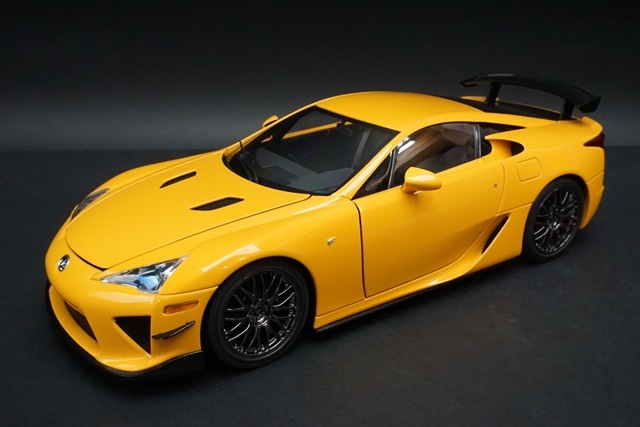 1/18 オートアート 78836 レクサス LFA ニュルブルクリンクパッケージ