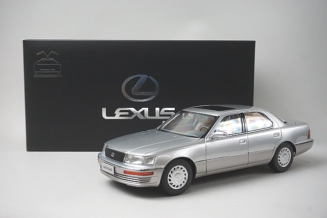 新品 8230811S XiaoGuang MODEL 1/18 レクサス LS400 1993 シルバー