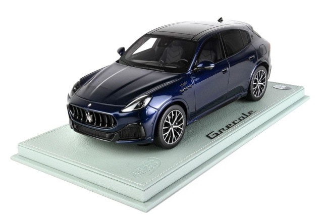 新品 P18220DV BBR 1/18 マセラティ Maserati Grecale Trofeo Blu