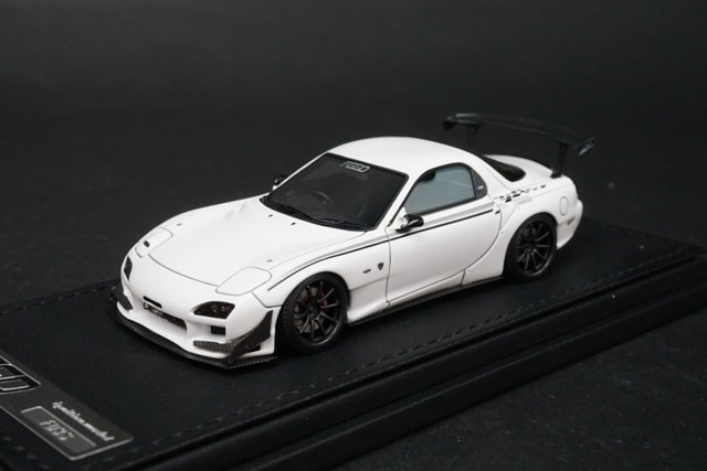 1/43 イグニッションモデル IG2185 FEED RX-7 (FD3S) White, Boost