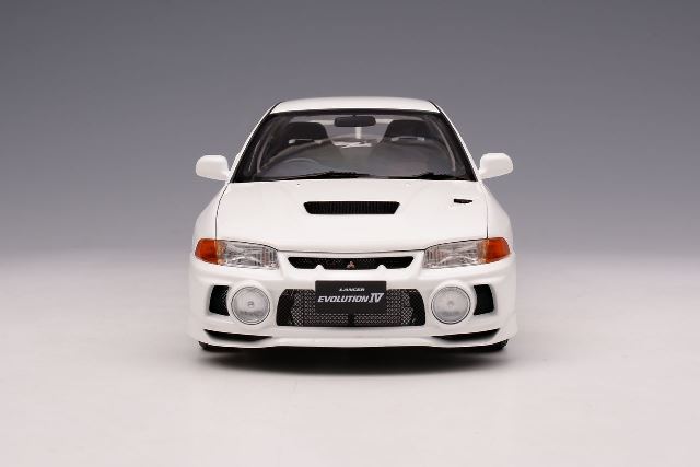 新品 M84003 モーターヘリックス 1/18 三菱 Lancer Evolution IV