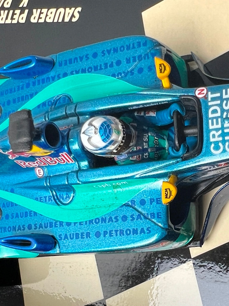 1/43 ミニチャンプス 400010017 レッドブル ザウバー ペトロナス C20