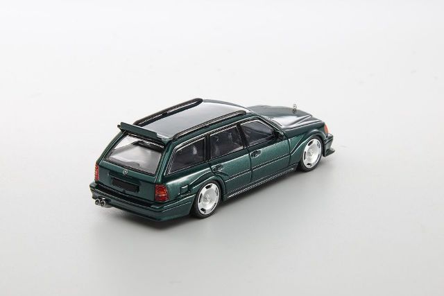 新品 Mortal 1/64 メルセデス ベンツ MERCEDES BENZ S124 T MODEII