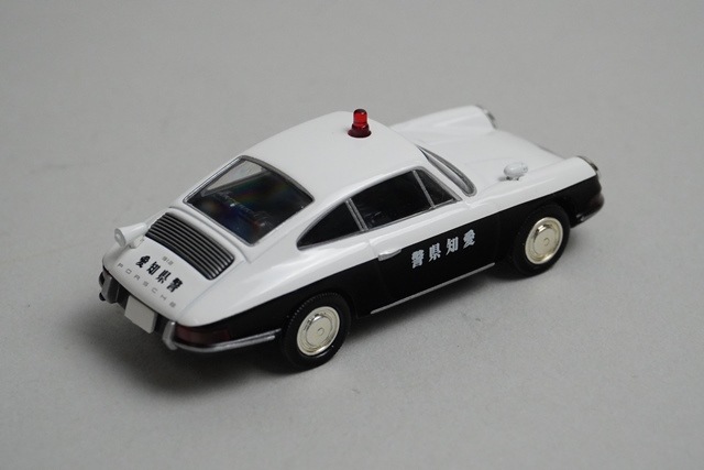 1/64 トミカリミテッドヴィンテージ ポルシェ 912 (1967年式