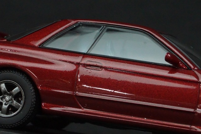 1/43 京商 03221R 日産 スカイライン GT-R (BNR32) レッドパール