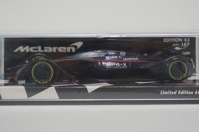 新品 537133600 ミニチャンプス1/43 マクラーレン MP4-X 2015 スタディ