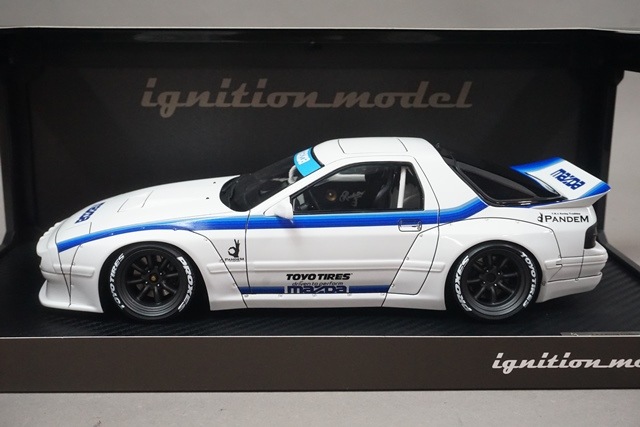1/18 イグニッションモデル IG2911 マツダ パンデム RX-7 (FC3S