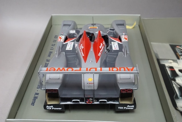 1/18 スパーク S1808 アウディ R10 TDI LM 優勝 2006 #8, Boost Gear