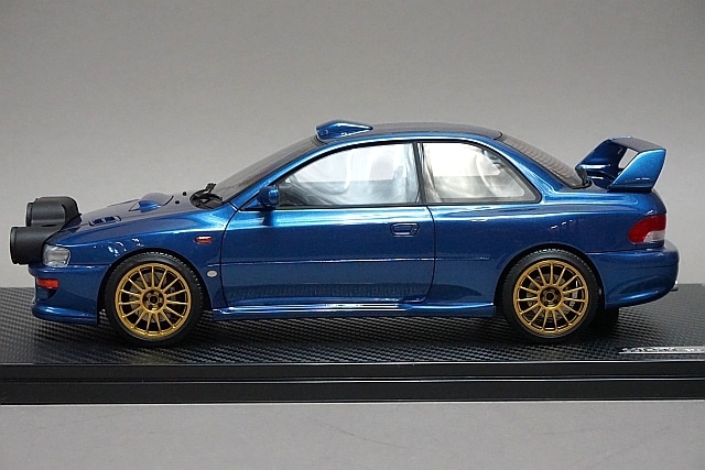 1/18 イグニッションモデル IG1636 スバル インプレッサ 22B-STi