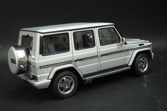 1/18 オートアート 76247 メルセデスベンツ G55 AMG シルバー, Boost