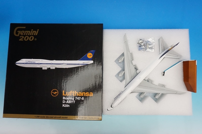 1/200 B747-8 ルフトハンザ 50年代復刻レトロ Koln D-ABYT ［G2DLH536