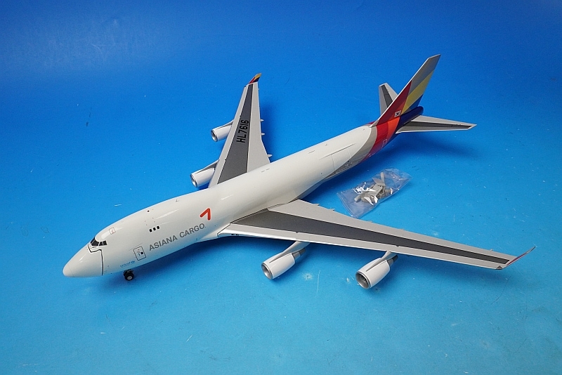 1/200 B747-400F アシアナカーゴ HL7616 ※カーゴドア差し替え可能
