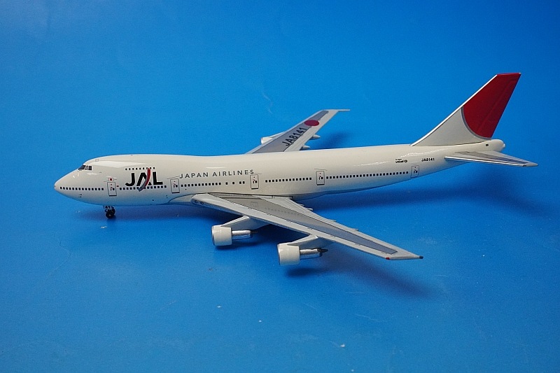 1/400 B747-200B JAL アーク塗装 JA8141 ＊ブリスター＆外箱欠品