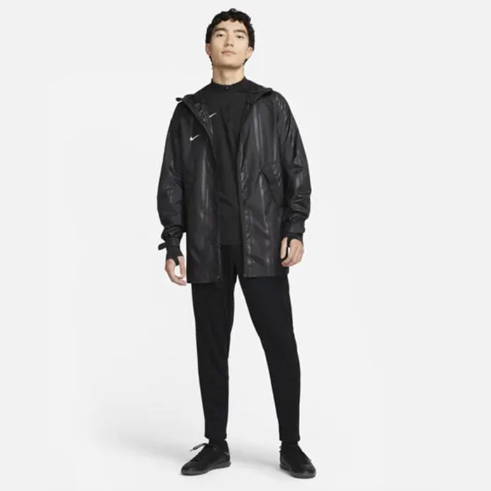 ナイキ Storm-FIT アカデミー プロ フーデッド グラフィック サッカー