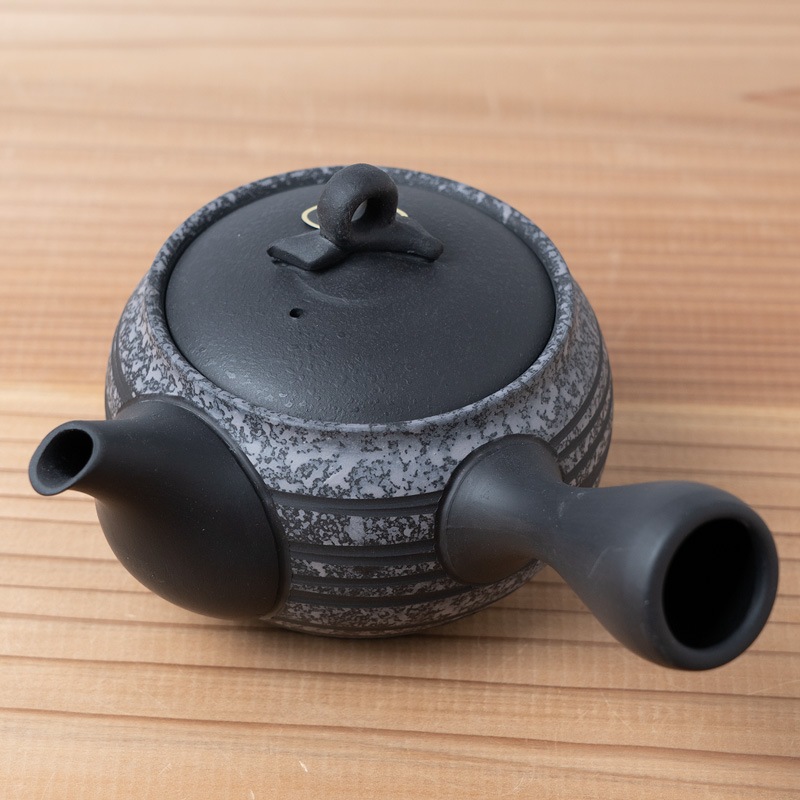 常滑焼 柏陽 黒泥ツバ吹き線段急須 300ml｜急須の通販｜藤田茶園