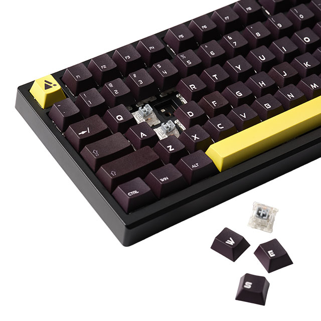 ULTRA PLUS ガスケットマウント搭載 ゲーミングメカニカルキーボード