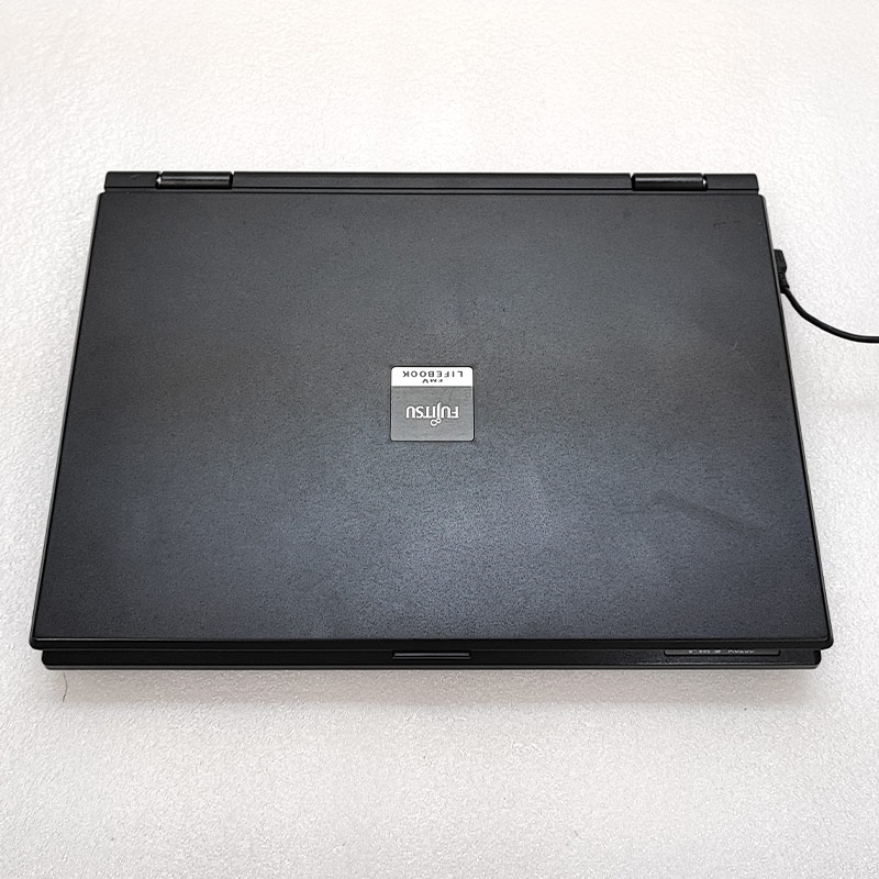 中古ノートパソコン 富士通 FMV-A6255 WindowsXP Celeron 530 メモリ