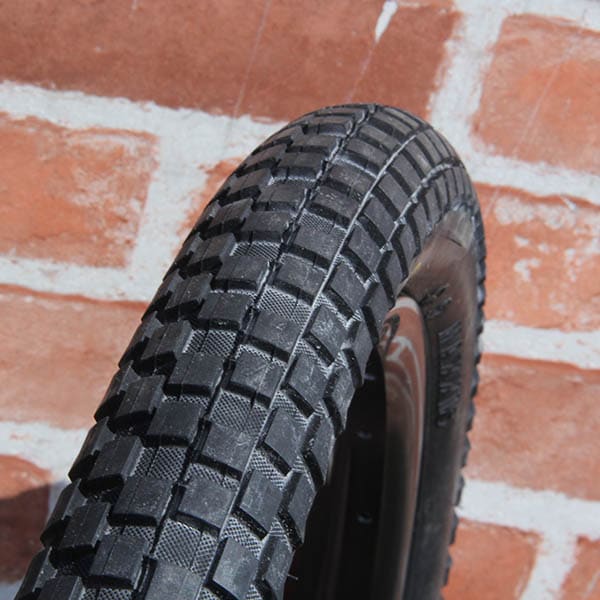 MAXXIS - Holly Roller [24in] | ホイール,タイヤ,Street | GOLDRUSH AJITO