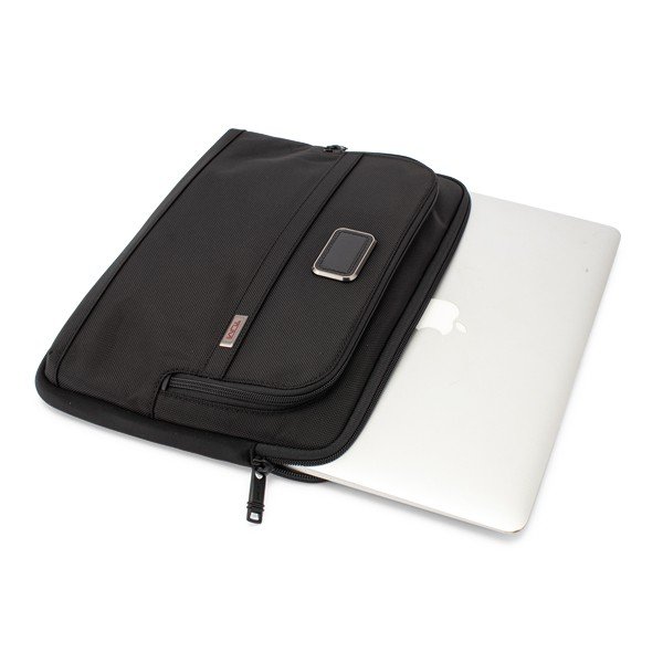 トゥミ TUMI PCケース ミディアム ラップトップ カバー ノートパソコン