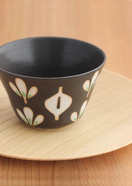 庄田春海 小鉢（黒みつば）｜九谷焼のうつわ｜和食器通販 じろや