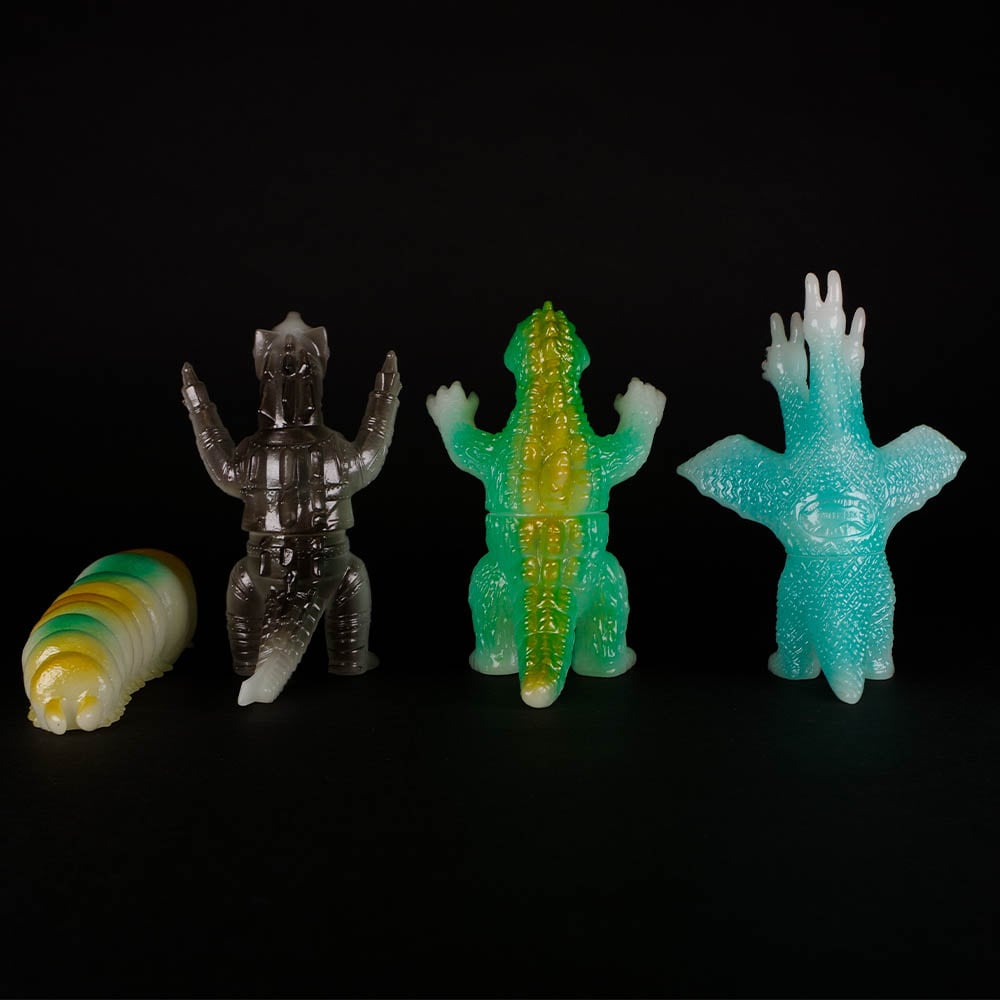 ソフビ】【ブルマァク】ミニゴジラ＆ミニ怪獣（蓄光4体セット