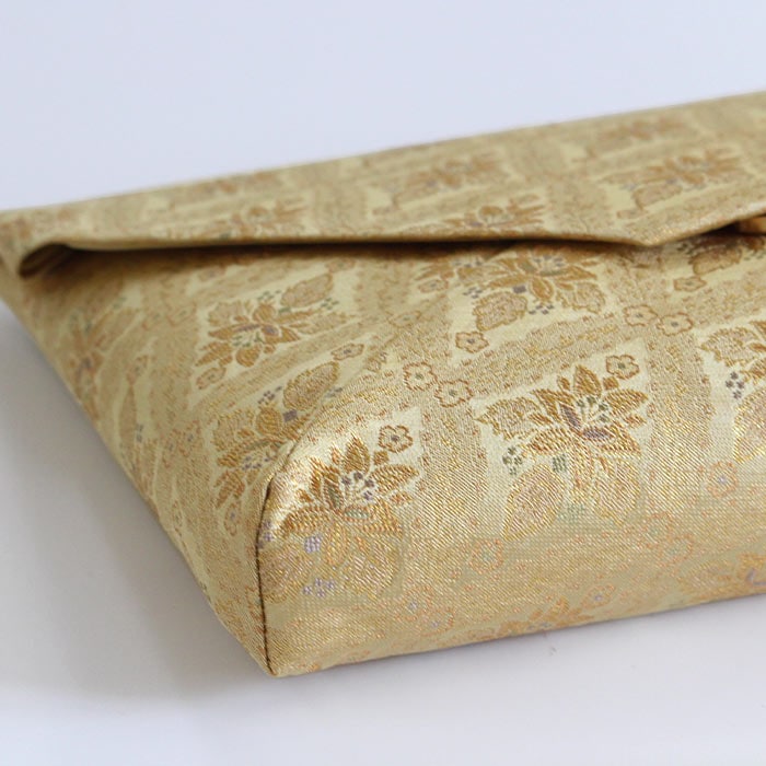 茶道具 名物裂 新ん橋 数寄屋袋 欧風襷紋 （おうふうたすきもん）