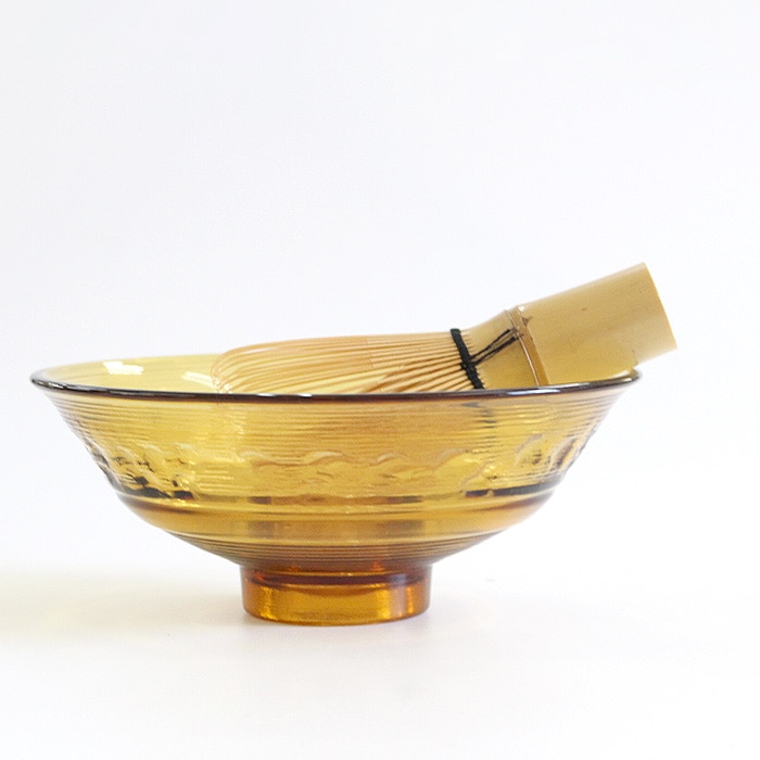 茶道具 抹茶茶碗 耐熱 ガラス 平茶碗 義山 アンバー 琥珀色 長寿作