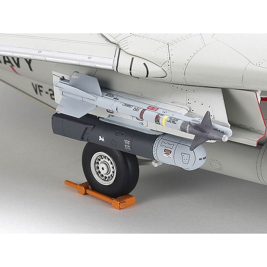 再入荷】60795 1/72 グラマン F-14D トムキャット | タミヤ TAMIYA