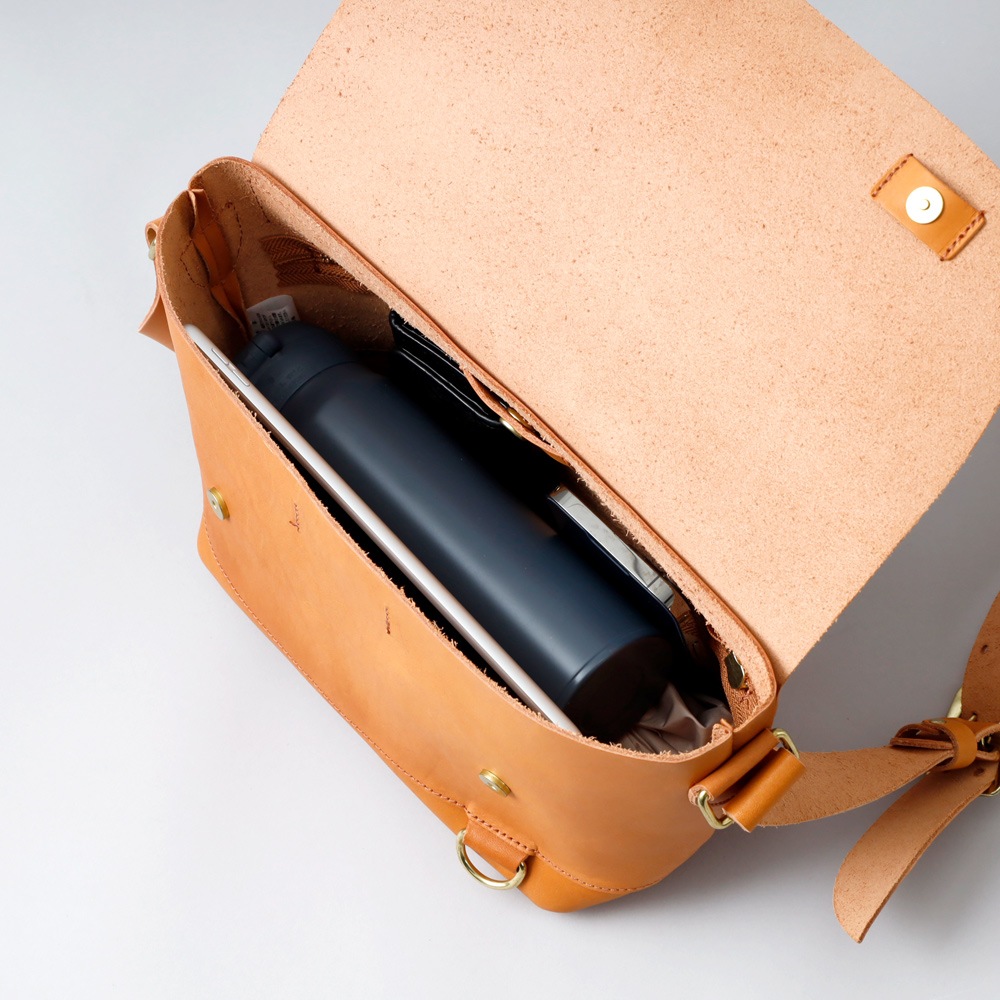 Butler Verner Sails】TOCHIGI LEATHER SHOULDER BAG 本ヌメ革