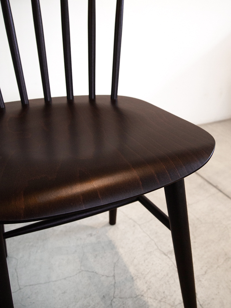 TO-35 Dark アイロニカ チェア TON チェア｜イデア