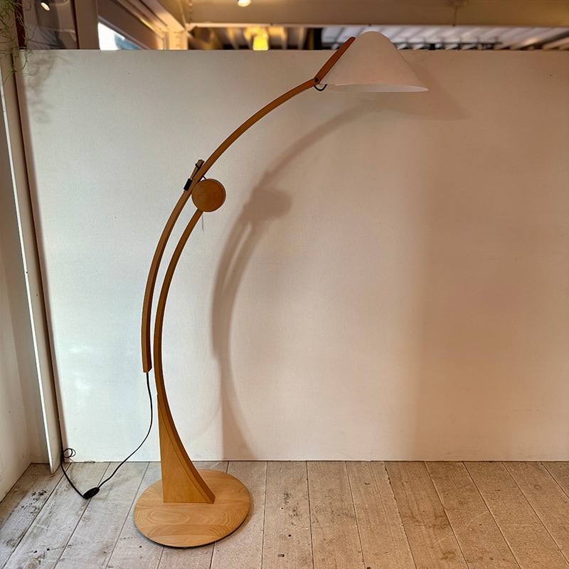 OUTLET】POLLO フロアランプ | SALEアウトレット | イズミファニチャー