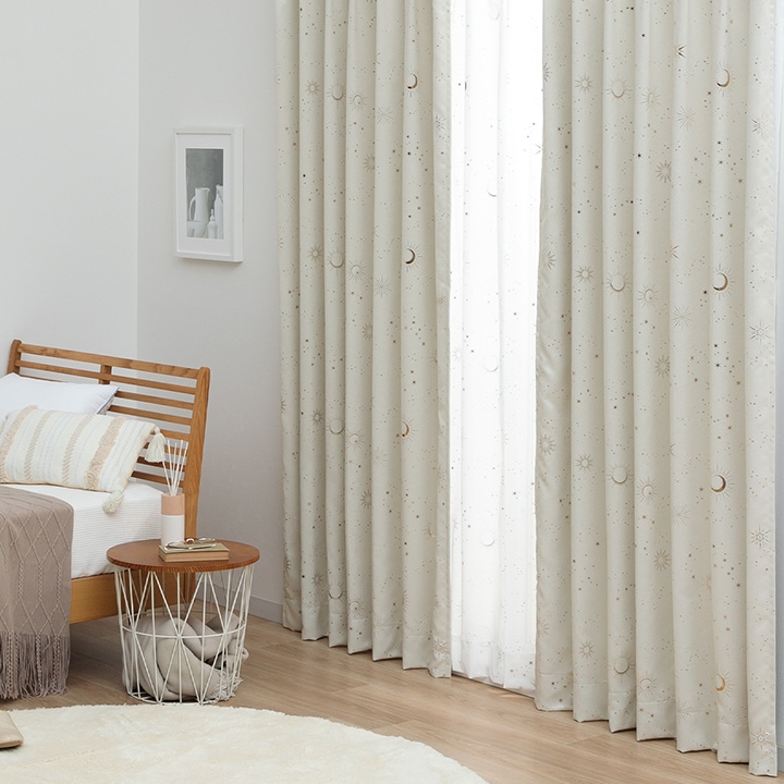 遮光カーテン 星柄 キラキラ カリーナ 幅100 × 丈90～240cm 2枚組 子供